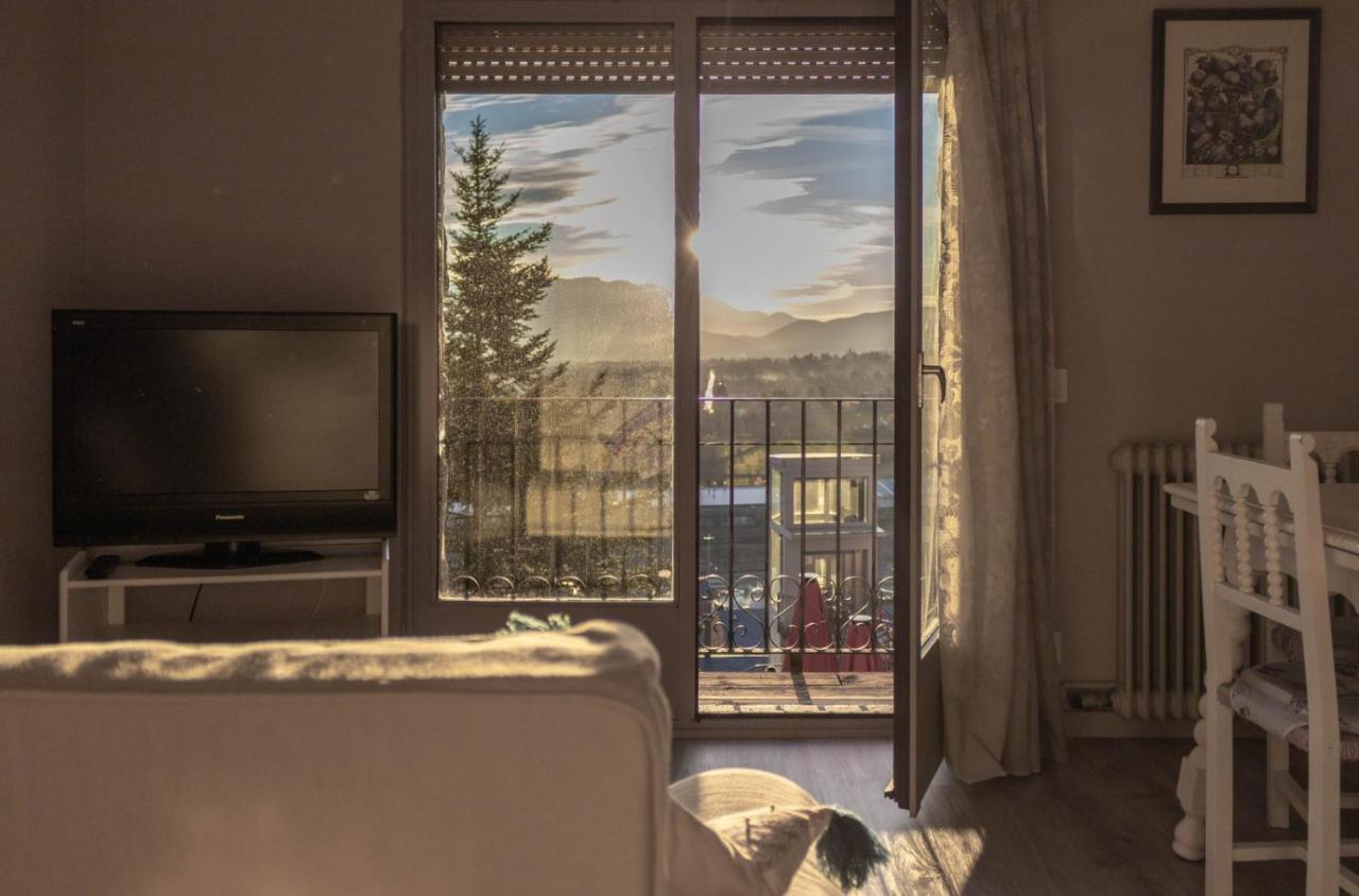 Ferienwohnung Vistas Espectaculares En El Centro De Puigcerdà Exterior foto